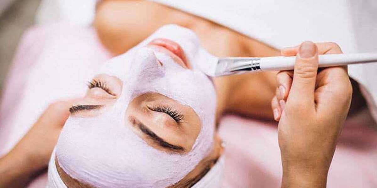 Everyone Deserves a Reinvigorating Facial London, Ontario