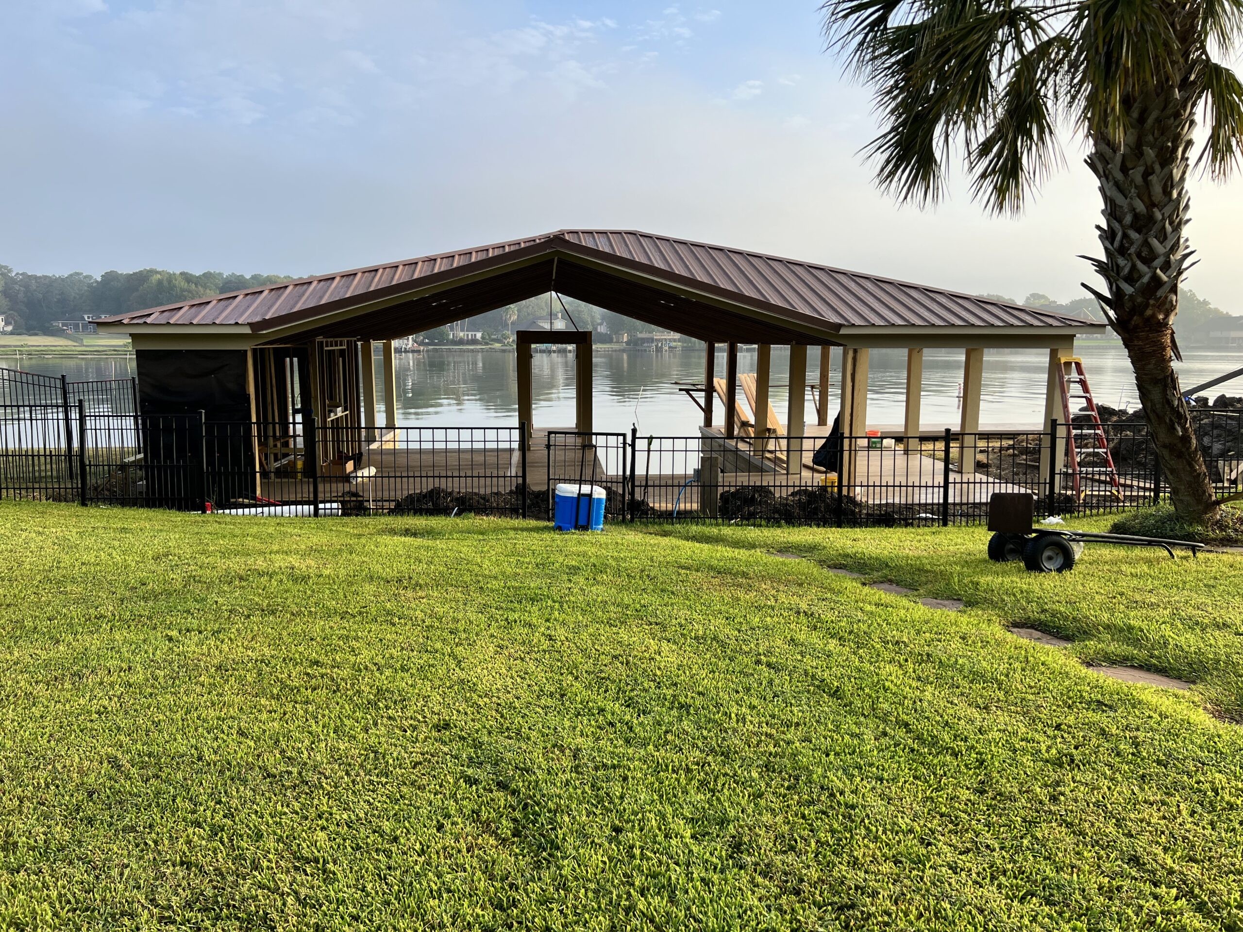 Boat House Builder: Crafting the Perfect Marine Retreat with Marine Construction