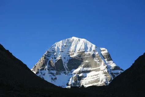 Enriching Spiritual Experience: Kailash Mansarovar Yatra From Lucknow