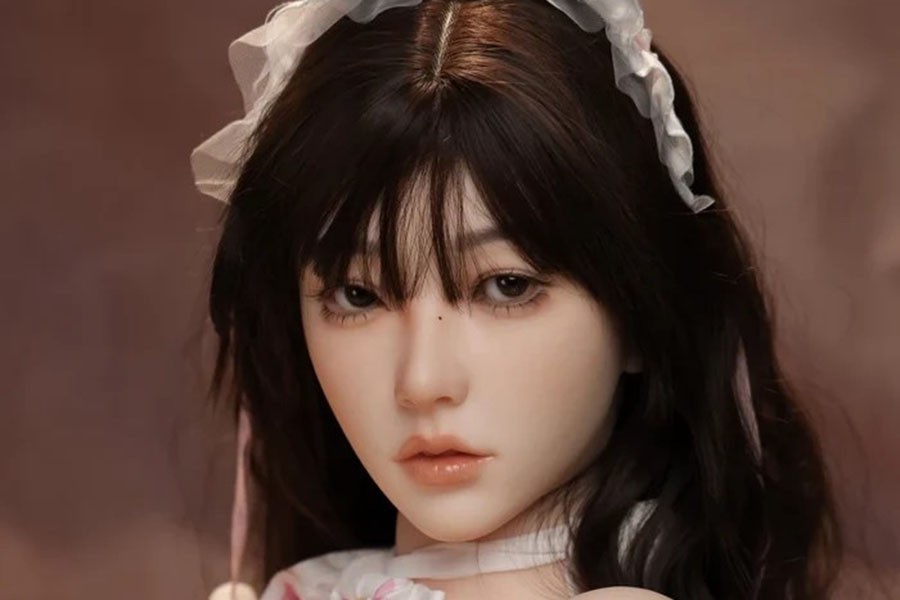 Sigafun's Realistic High-End Ai Love Doll Is a Hot Topic