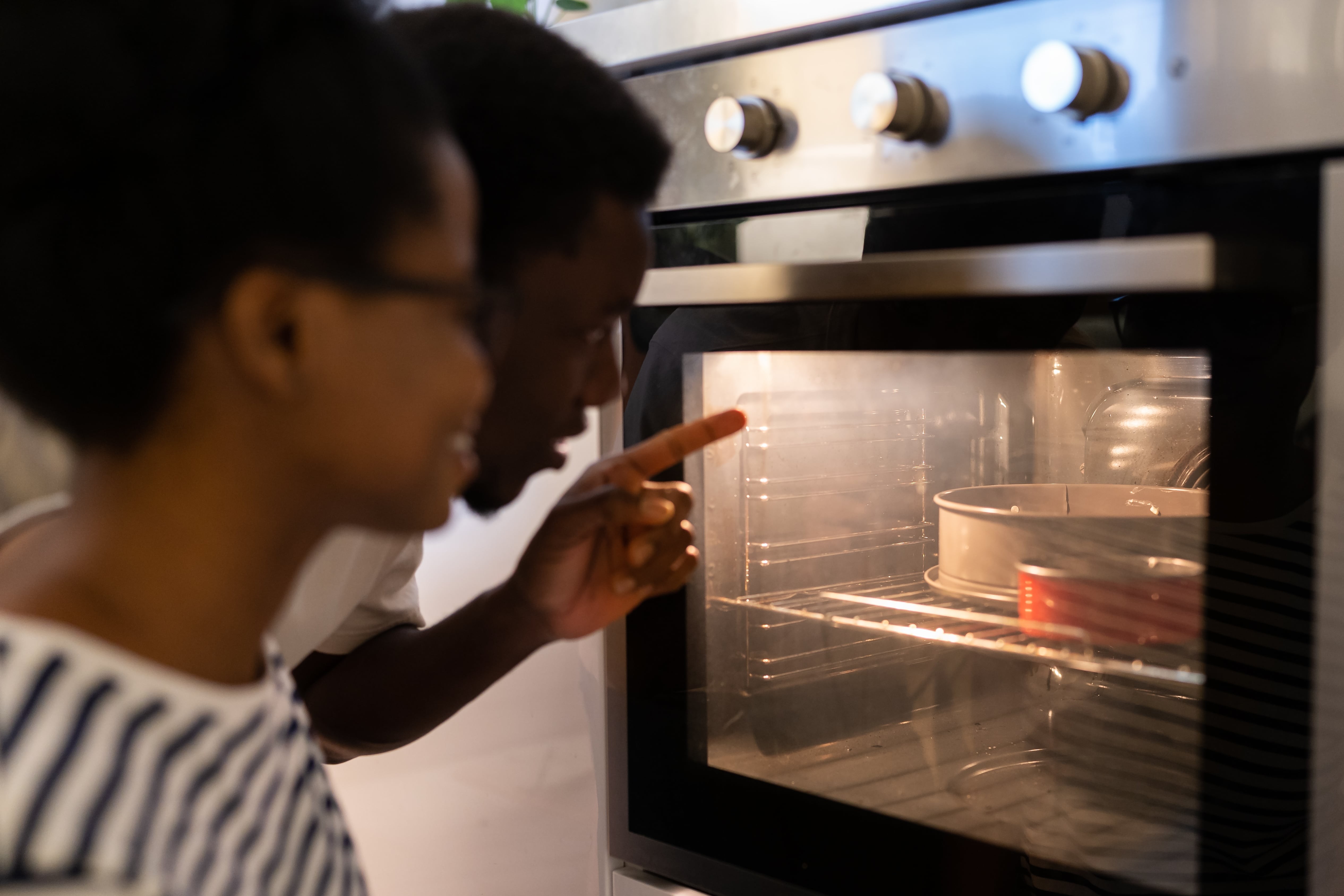 Why We Are In Love With Built In Ovens (And You Should Also!)