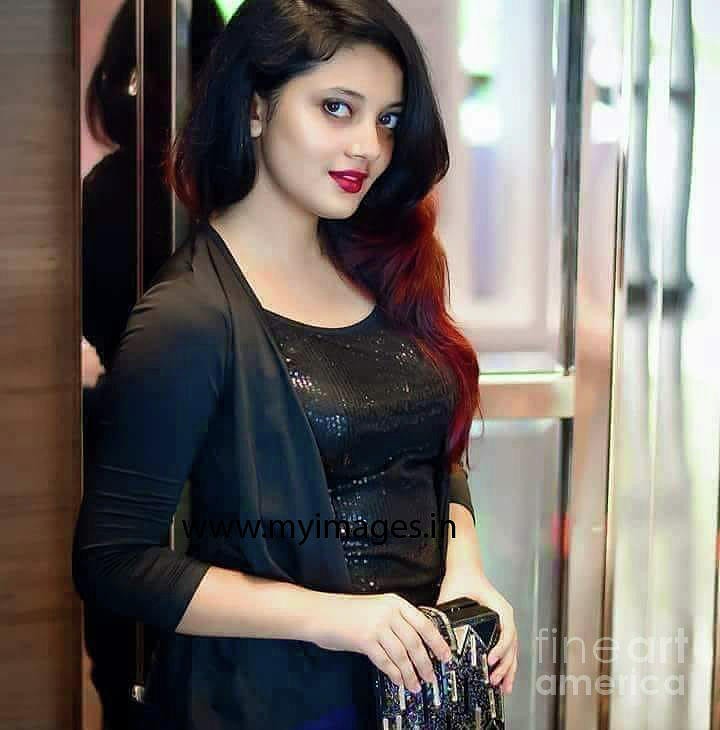 call girls in chhatarpur 7303025131 short 2000 night 8000