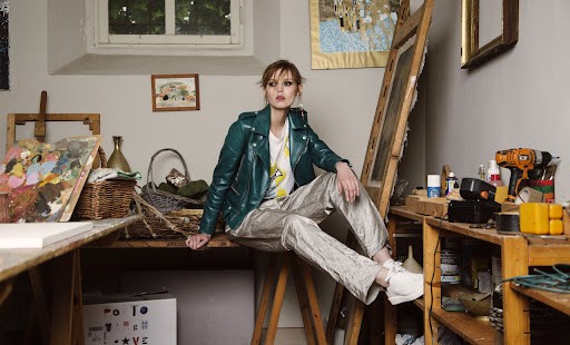 Golden Goose Shoes Sale is show the whole story