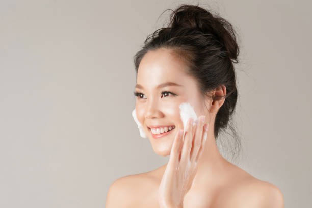 Refresh Skincare – Reclaim Your Skin’s Natural Glow