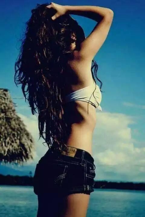 Call Girls in East of Kailash +918448224330 Delhi