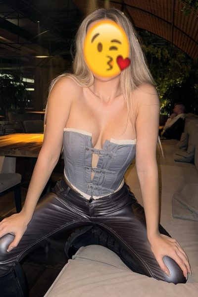 Dubai Escort Service	+971585498622