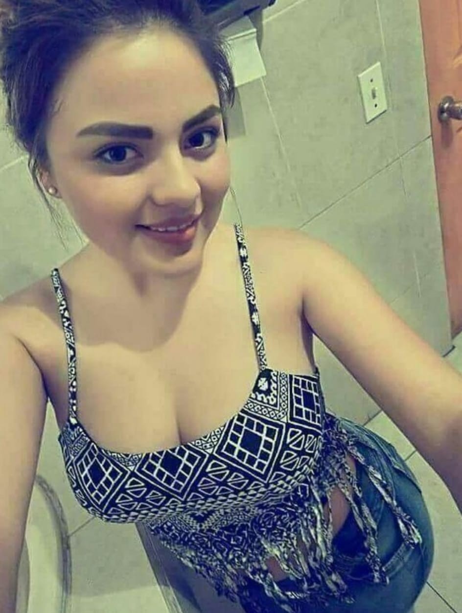 Hire Sexy Gurgaon Escorts in Rajiv Chowk – 9953772009 No Drama, Only Passion