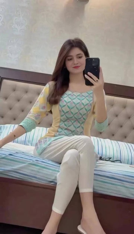 ꧁❤️ Call girls in Sector 2 (Noida) ☎️+91-8860366521​✔️⭐Escorts Service