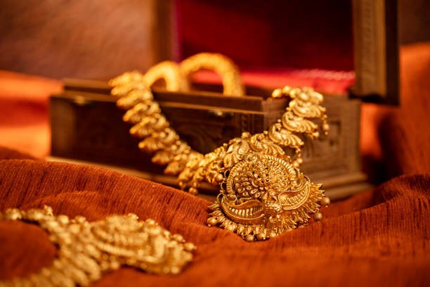 Sustainable Sophistication: Jewelry That Shines Without Compromise
