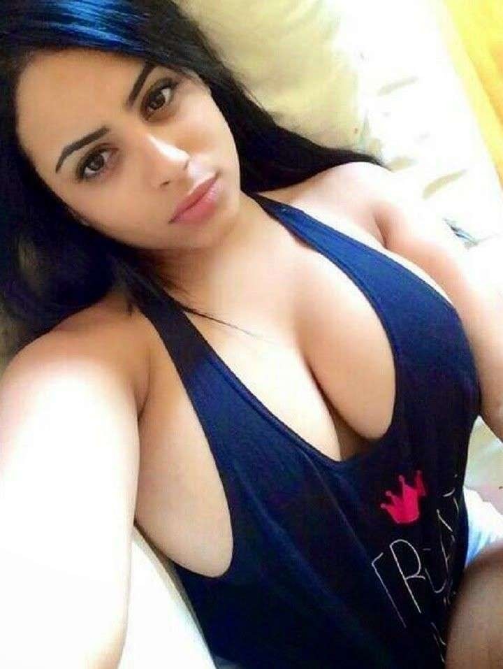 Call Girls In_ Eros Hotel New Delhi Nehru Place_ 9990431115 Female Escorts ServiCe