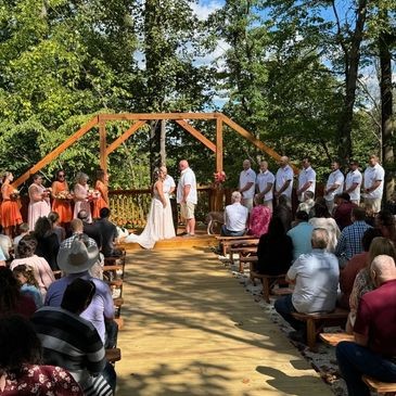 Celebrate Love in Style at Willow Haven Lodge