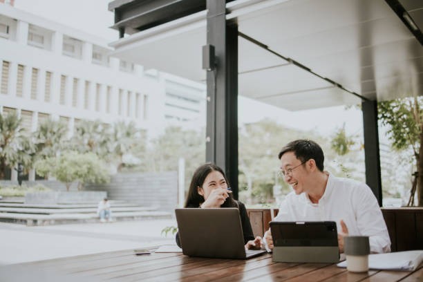 The Role of a College Admissions Consultant in Crafting a Winning Application
