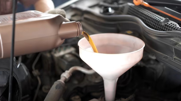 Premium Full Synthetic Oil Change in Las Vegas – Only at Busy Bots Auto Repair