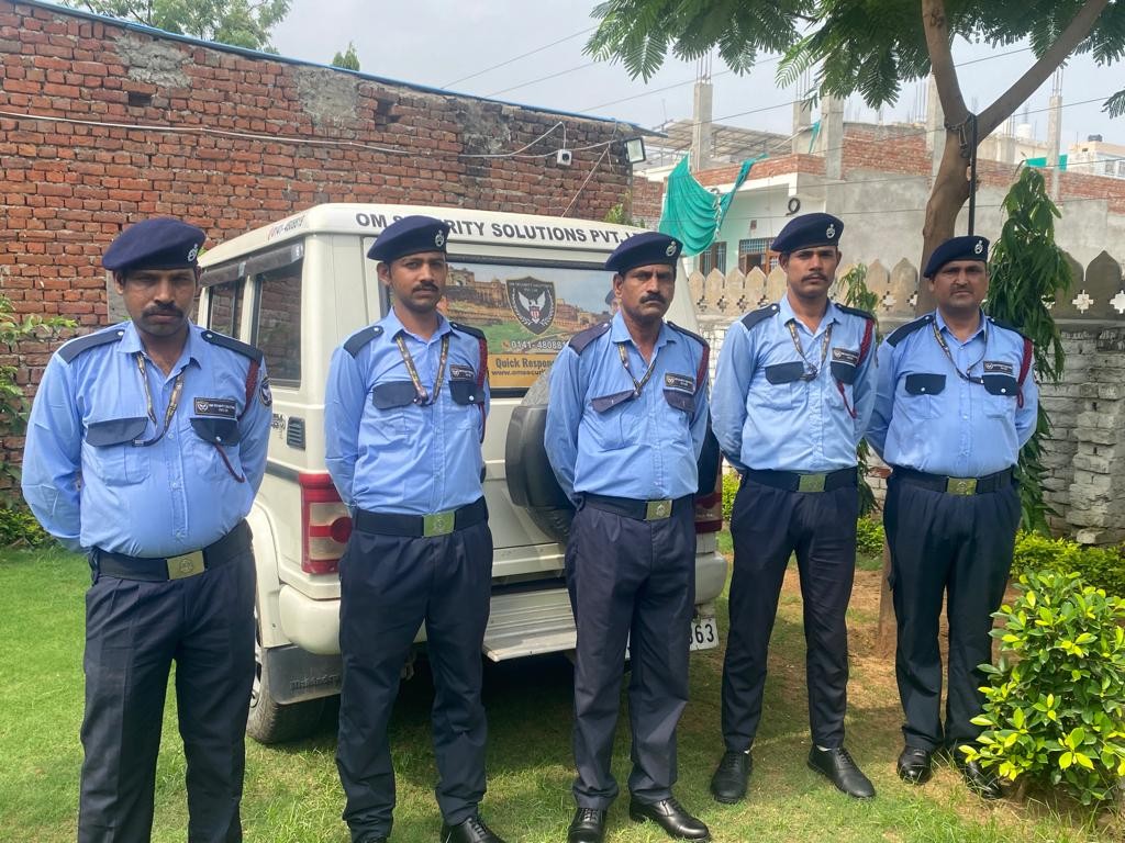 Why Security Guard Services Are a Must for Businesses in Jaipur
